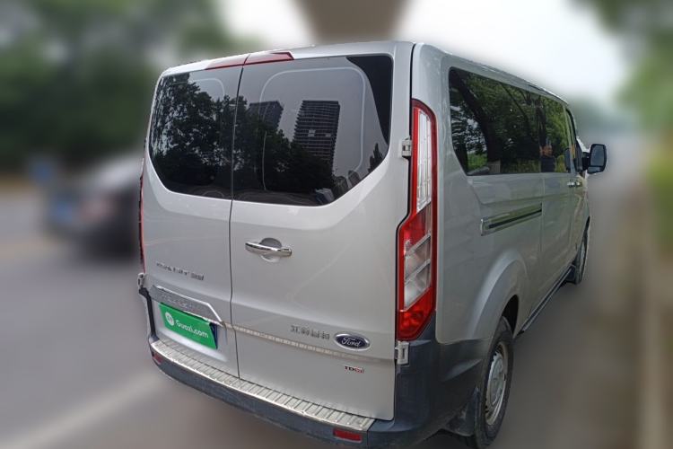 Used Ford Transit 2020 2.0T Diesel Multi-Function Commercial Vehicle Mid-Chassis Low-Roof Design with Dual Rear Doors Meeting China VI Emission Standards Rear Right 45 Deg