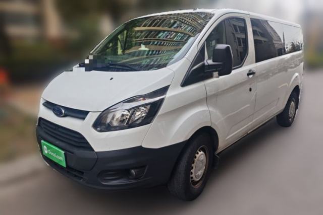 Used Ford Transit 2020 2.0T Diesel Multi-Function Commercial Vehicle Mid-Chassis Low-Roof Design with Dual Rear Doors Meeting China VI Emission Standards
