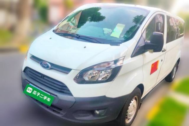Used Ford Transit 2020 2.0T Diesel Multi-Function Commercial Vehicle Mid-Chassis Low-Roof Design with Dual Rear Doors Meeting China VI Emission Standards
