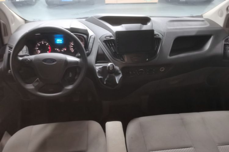 Used Ford Transit 2020 2.0T Diesel Multi-Function Commercial Vehicle Mid-Chassis Low-Roof Design with Dual Rear Doors Meeting China VI Emission Standards Center Console