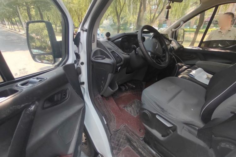 Used Ford Transit 2020 2.0T Diesel Multi-Function Commercial Vehicle Mid-Chassis Low-Roof Design with Dual Rear Doors Meeting China VI Emission Standards Driver Seat