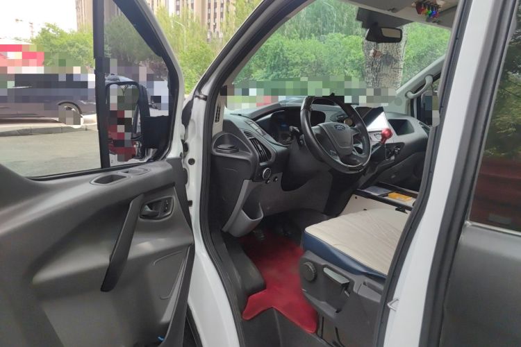 Used Ford Transit 2020 2.0T Diesel Multi-Function Commercial Vehicle Mid-Chassis Low-Roof Design with Dual Rear Doors Emission Standard China V Driver Seat