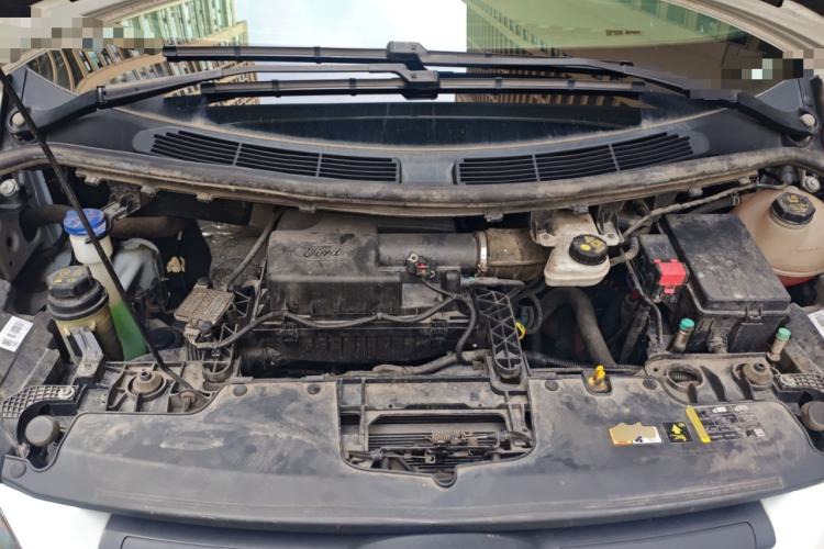 Used Ford Transit 2020 2.0T Diesel Multi-Function Commercial Vehicle Mid-Chassis Low-Roof Design with Dual Rear Doors Meeting China VI Emission Standards Engine Bay