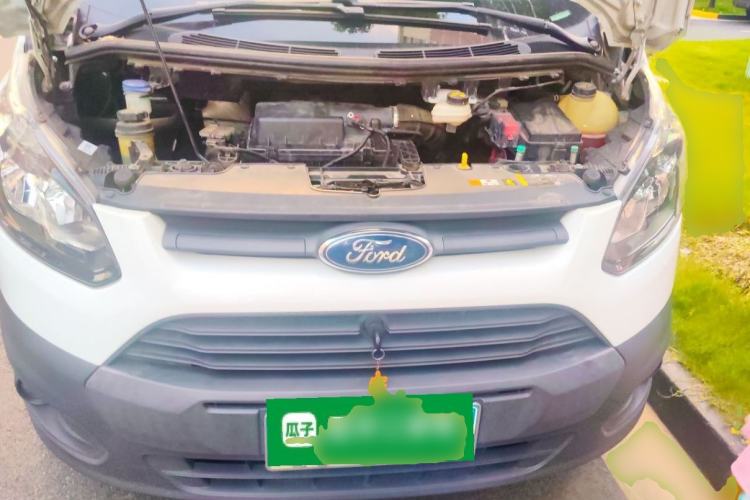 Used Ford Transit 2020 2.0T Diesel Multi-Function Commercial Vehicle Mid-Chassis Low-Roof Design with Dual Rear Doors Meeting China VI Emission Standards Engine Bay