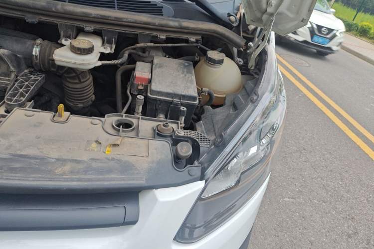 Used Ford Transit  Engine Bay Left