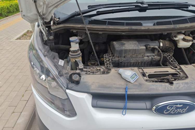 Used Ford Transit  Engine Bay Right