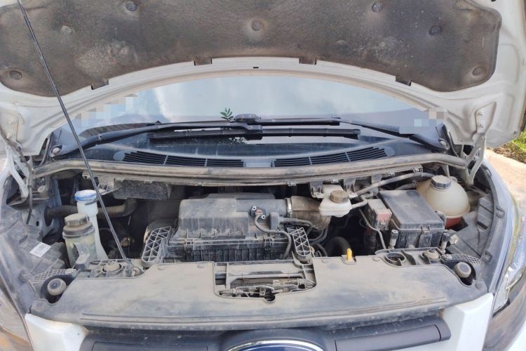 Used Ford Transit  Engine Bay
