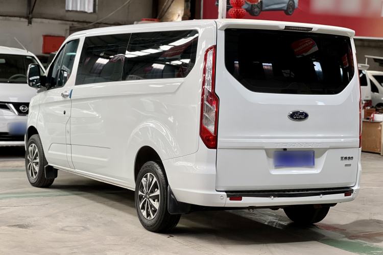 Used Ford Transit 2020 2.0T Gasoline Multi-Purpose Commercial Vehicle Mid-Drive Low-Roof Lift-Up Tailgate China VI Standard Exterior 1