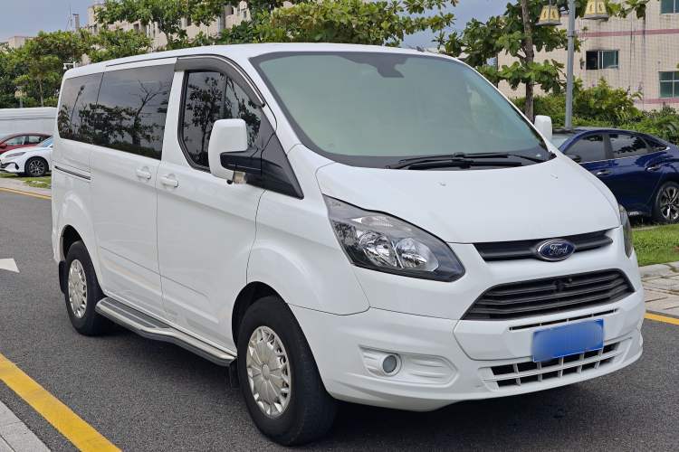 Used Ford Transit 2020 2.0T Diesel Multi-Function Commercial Vehicle Mid-Chassis Low-Roof Design with Dual Rear Doors Emission Standard China V Exterior 2