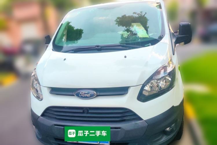 Used Ford Transit 2020 2.0T Diesel Multi-Function Commercial Vehicle Mid-Chassis Low-Roof Design with Dual Rear Doors Meeting China VI Emission Standards Front