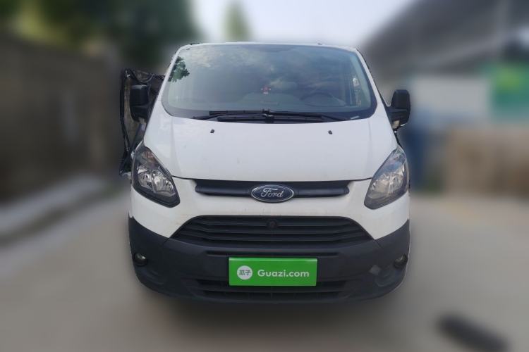 Used Ford Transit 2020 2.0T Gasoline Automatic Multi-Function Commercial Vehicle Mid-axle Low-roof Design with Dual Rear Doors Meeting China VI Emission Standards Front