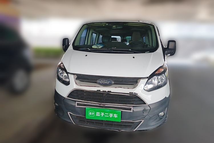 Used Ford Transit 2020 2.0T Diesel Multi-Function Commercial Vehicle Mid-Chassis Low-Roof Design with Dual Rear Doors Emission Standard China V Front