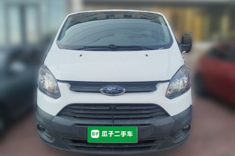 Used Ford Transit 2020 2.0T Diesel Multi-Function Commercial Vehicle Mid-Chassis Low-Roof Design with Dual Rear Doors Meeting China VI Emission Standards Front