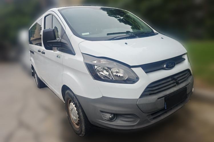 Used Ford Transit 2020 2.0T Diesel Multi-Function Commercial Vehicle Mid-Chassis Low-Roof Design with Dual Rear Doors Meeting China VI Emission Standards Front Right 45 Deg
