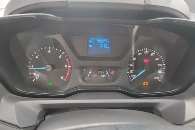 Used Ford Transit 2020 2.0T Diesel Multi-Function Commercial Vehicle Mid-Chassis Low-Roof Design with Dual Rear Doors Emission Standard China V Instrument Cluster