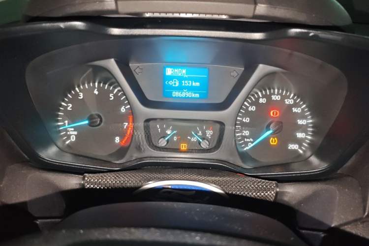 Used Ford Transit 2020 2.0T Gasoline Automatic Multi-Function Commercial Vehicle Mid-Drive Low-Roof Lift-Up Tailgate China V Standard Instrument Cluster