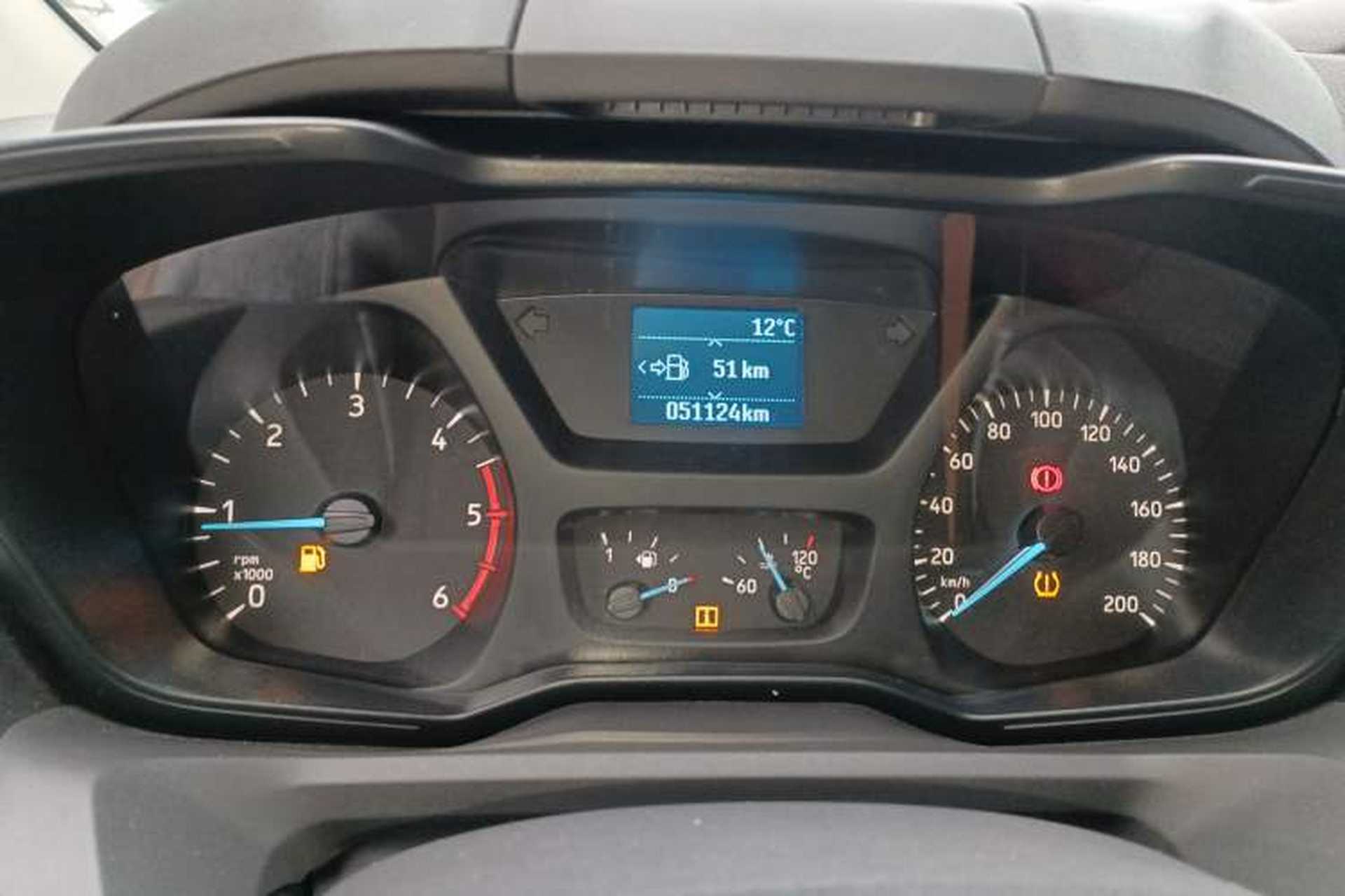 Used Ford Transit 2020 2.0T Diesel Multi-Function Commercial Vehicle Mid-Chassis Low-Roof Design with Dual Rear Doors Meeting China VI Emission Standards Instrument Cluster