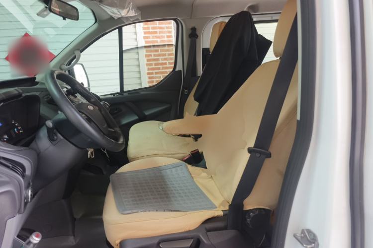 Used Ford Transit 2020 2.0T Gasoline Multi-Function Commercial Vehicle Mid-Drive Low-Roof Design with Dual Rear Doors Meeting China VI Emission Standards Left Front Seat