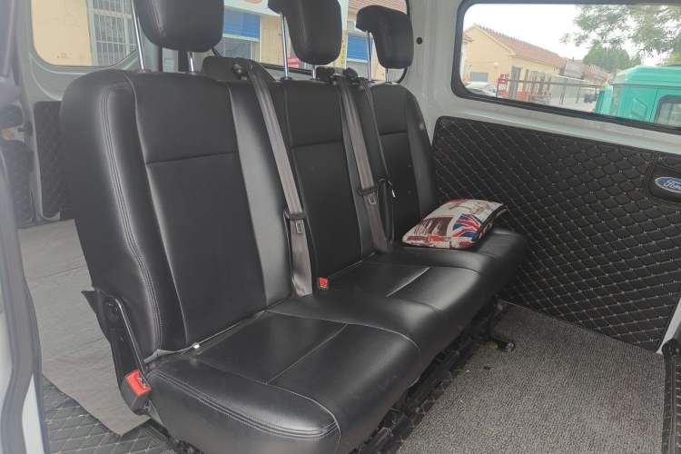 Used Ford Transit 2020 2.0T Diesel Commercial & Travel Mid-axle Mid-roof 10–12 Seats China VI Left Rear Seat