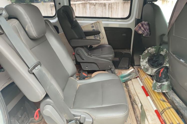 Used Ford Transit 2020 2.0T Diesel Multi-Function Commercial Vehicle Mid-Chassis Low-Roof Design with Dual Rear Doors Emission Standard China V Left Rear Seat