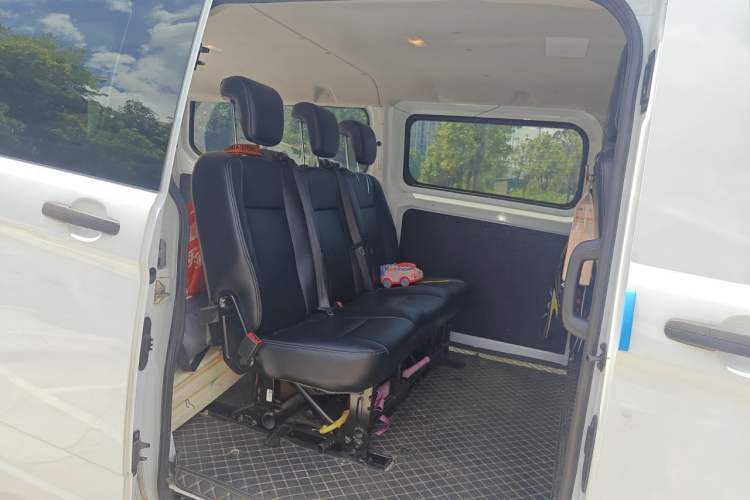 Used Ford Transit 2020 2.0T Diesel Multi-Function Commercial Vehicle Mid-Chassis Low-Roof Design with Dual Rear Doors Emission Standard China V Left Rear Seat