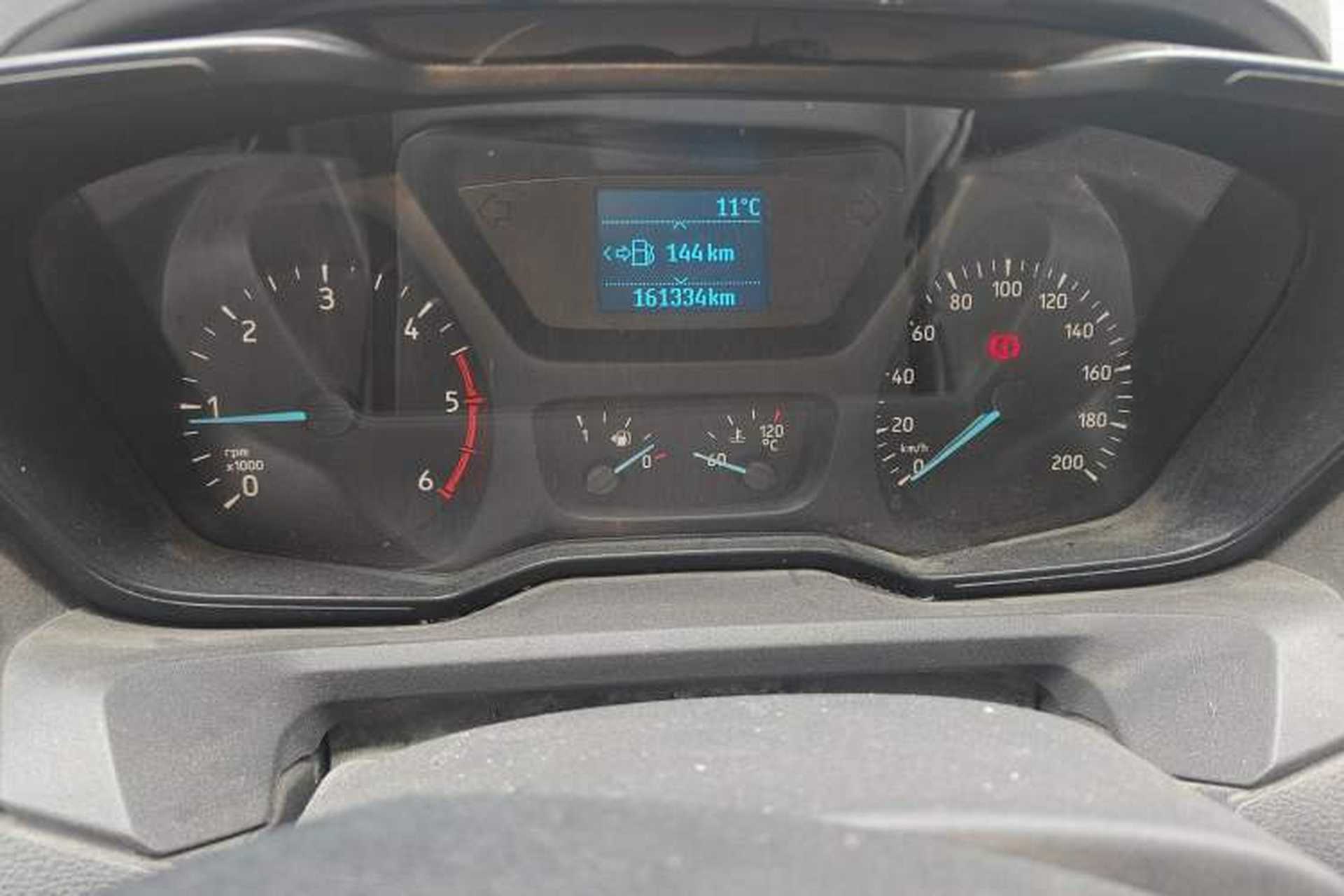 Used Ford Transit 2020 2.0T Diesel Multi-Function Commercial Vehicle Mid-Chassis Low-Roof Design with Dual Rear Doors Meeting China VI Emission Standards Odometer Close Up