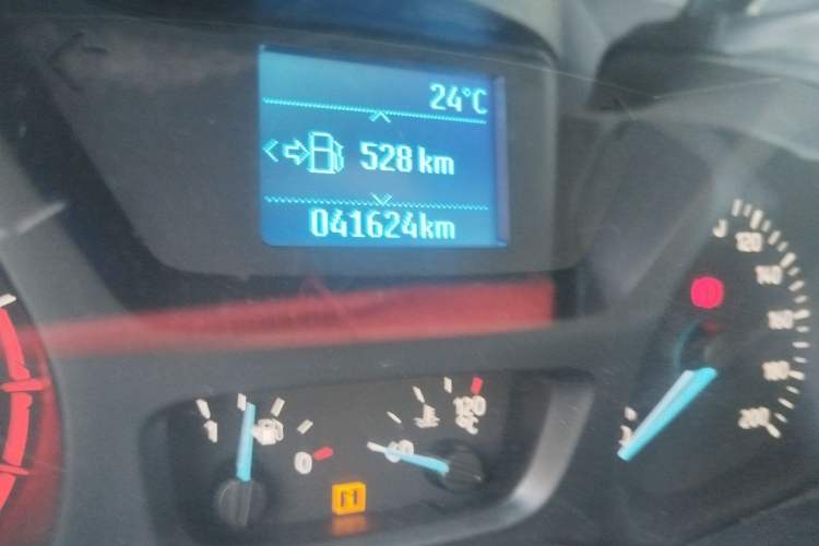 Used Ford Transit 2020 2.0T Diesel Multi-Function Commercial Vehicle Mid-Chassis Low-Roof Design with Dual Rear Doors Meeting China VI Emission Standards Odometer Close Up