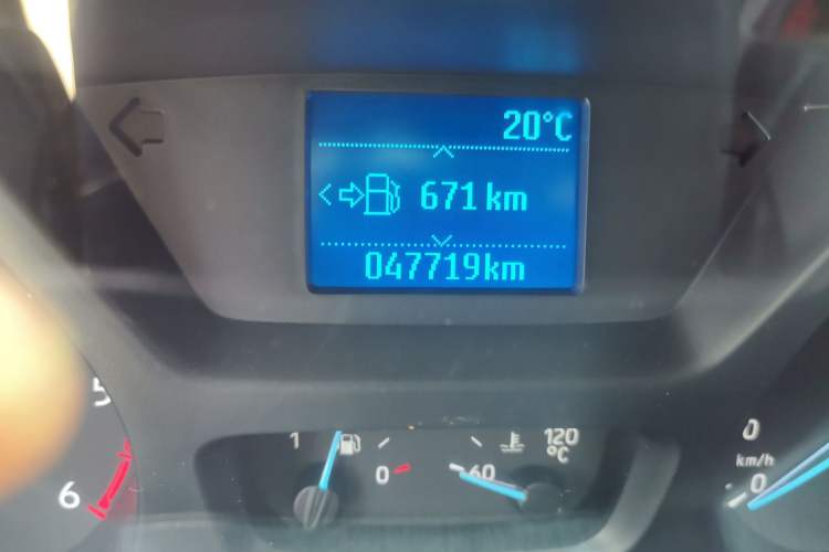 Used Ford Transit 2020 2.0T Diesel Multi-Function Commercial Vehicle Mid-Chassis Low-Roof Design with Dual Rear Doors Meeting China VI Emission Standards Odometer Close Up