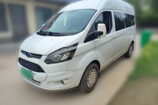 Used Ford Transit 2020 2.0T Diesel Multi-Function Commercial Vehicle Mid-Chassis Low-Roof Design with Dual Rear Doors Emission Standard China V