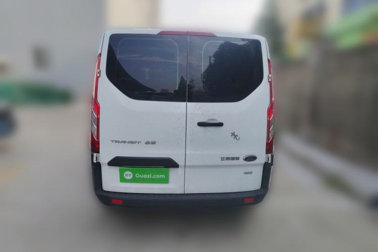 Used Ford Transit 2020 2.0T Gasoline Automatic Multi-Function Commercial Vehicle Mid-axle Low-roof Design with Dual Rear Doors Meeting China VI Emission Standards Rear