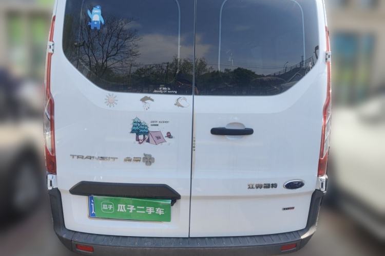 Used Ford Transit 2020 2.0T Diesel Multi-Function Commercial Vehicle Mid-Chassis Low-Roof Design with Dual Rear Doors Emission Standard China V Rear
