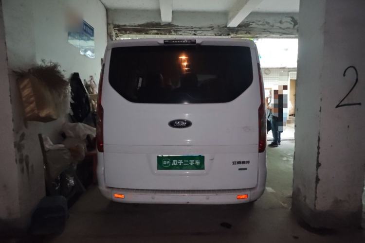 Used Ford Transit 2020 2.0T Gasoline Automatic Multi-Function Commercial Vehicle Mid-Drive Low-Roof Lift-Up Tailgate China V Standard Rear