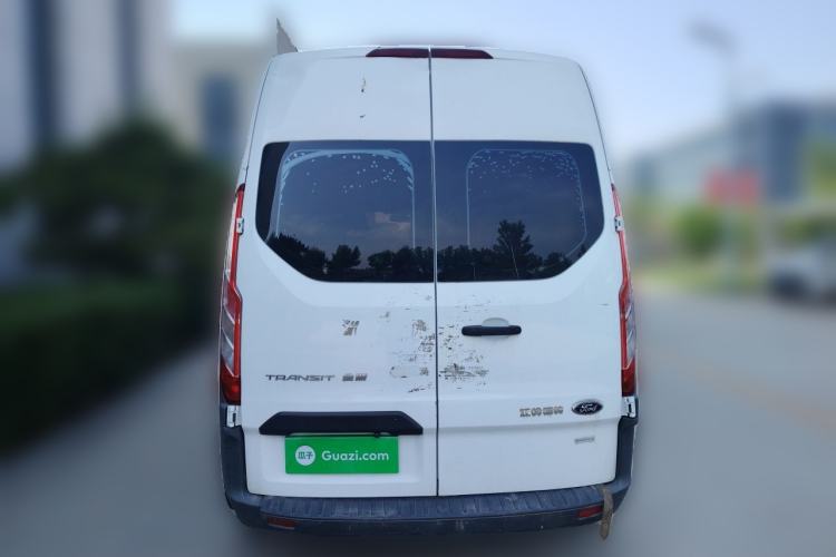 Used Ford Transit 2020 2.0T Gasoline Automatic Multi-Function Commercial Vehicle Mid-Drive Low-Roof Design with Dual Rear Doors Emission Standard China V Rear