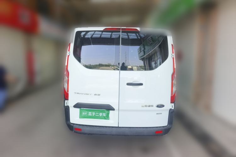 Used Ford Transit 2020 2.0T Gasoline Multi-Function Commercial Vehicle Mid-Drive Low-Roof Design with Dual Rear Doors Meeting China VI Emission Standards Rear
