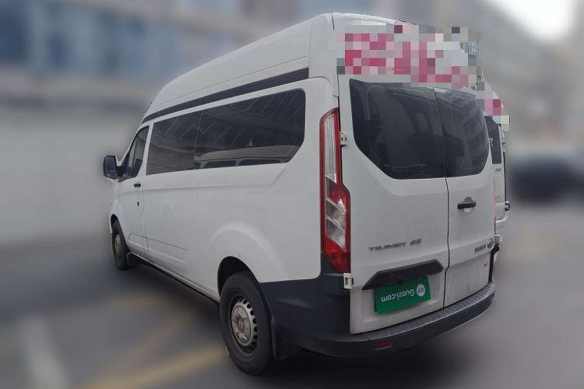 Used Ford Transit 2020 2.0T Diesel Multi-Function Commercial Vehicle Mid-Chassis Low-Roof Design with Dual Rear Doors Meeting China VI Emission Standards Rear Left 45 Deg