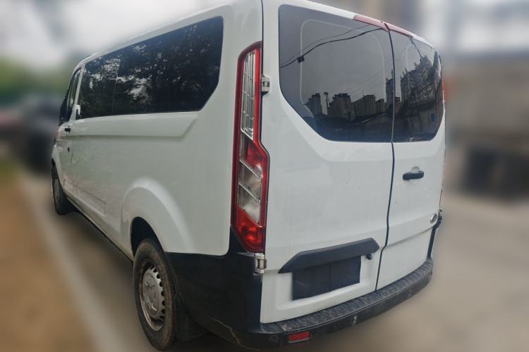 Used Ford Transit 2020 2.0T Diesel Multi-Function Commercial Vehicle Mid-Chassis Low-Roof Design with Dual Rear Doors Meeting China VI Emission Standards Rear Left 45 Deg