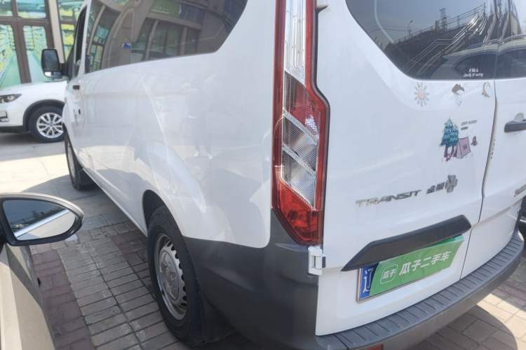 Used Ford Transit 2020 2.0T Diesel Multi-Function Commercial Vehicle Mid-Chassis Low-Roof Design with Dual Rear Doors Emission Standard China V Rear Left 45 Deg
