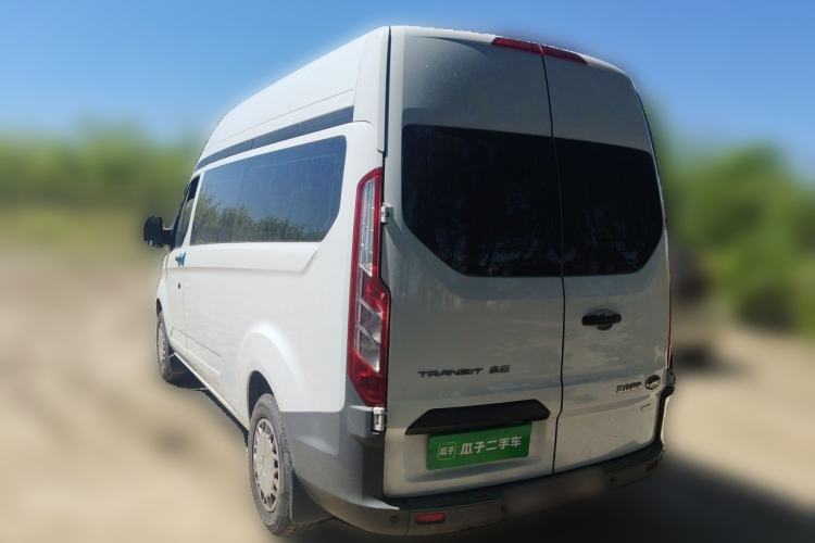 Used Ford Transit 2020 2.0T Gasoline Multi-Function Commercial Vehicle Mid-Drive Low-Roof Design with Dual Rear Doors Meeting China VI Emission Standards Rear Left 45 Deg