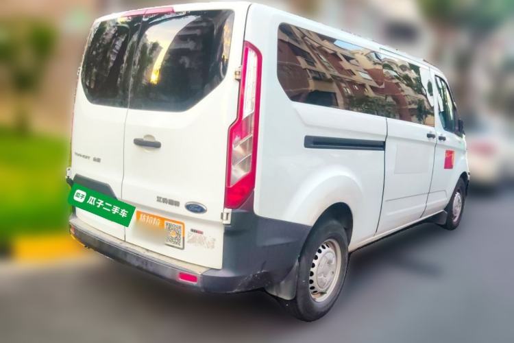 Used Ford Transit 2020 2.0T Diesel Multi-Function Commercial Vehicle Mid-Chassis Low-Roof Design with Dual Rear Doors Meeting China VI Emission Standards Rear Right 45 Deg