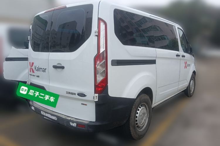 Used Ford Transit 2020 2.0T Diesel Multi-Function Commercial Vehicle Mid-Chassis Low-Roof Design with Dual Rear Doors Meeting China VI Emission Standards Rear Right 45 Deg