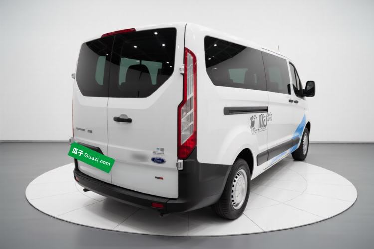 Used Ford Transit 2020 2.0T Diesel Multi-Function Commercial Vehicle Mid-Chassis Low-Roof Design with Dual Rear Doors Meeting China VI Emission Standards Rear Right 45 Deg