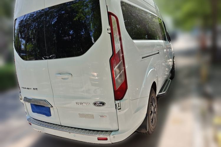 Used Ford Transit 2020 2.0T Diesel Commercial & Travel Mid-axle Mid-roof 10–12 Seats China VI Rear Right 45 Deg