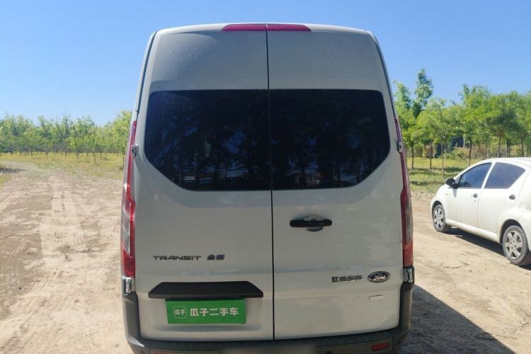 Used Ford Transit 2020 2.0T Gasoline Multi-Function Commercial Vehicle Mid-Drive Low-Roof Design with Dual Rear Doors Meeting China VI Emission Standards Rear