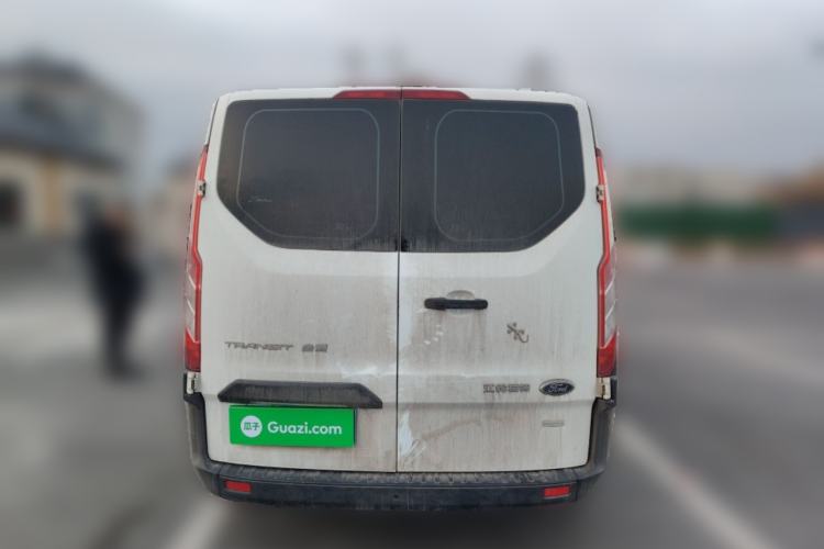 Used Ford Transit 2020 2.0T Gasoline Automatic Multi-Function Commercial Vehicle Mid-axle Low-roof Design with Dual Rear Doors Meeting China VI Emission Standards Rear