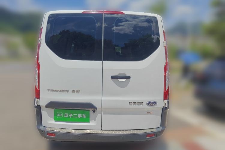 Used Ford Transit 2020 2.0T Diesel Multi-Function Commercial Vehicle Mid-Chassis Low-Roof Design with Dual Rear Doors Emission Standard China V Rear