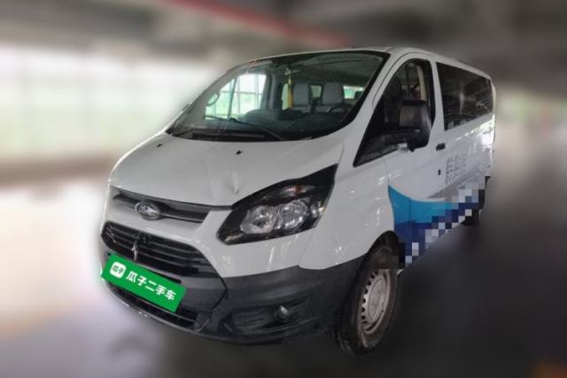 Used Ford Transit 2020 2.0T Diesel Multi-Function Commercial Vehicle Mid-Chassis Low-Roof Design with Dual Rear Doors Meeting China VI Emission Standards
