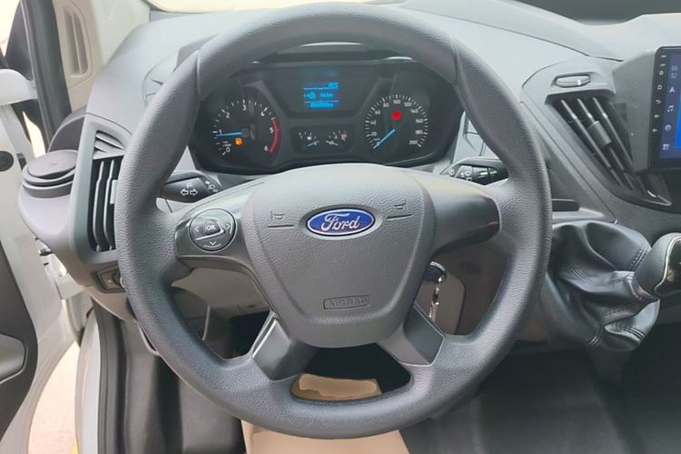 Used Ford Transit 2020 2.0T Diesel Multi-Function Commercial Vehicle Mid-Chassis Low-Roof Design with Dual Rear Doors Meeting China VI Emission Standards Steering Wheel