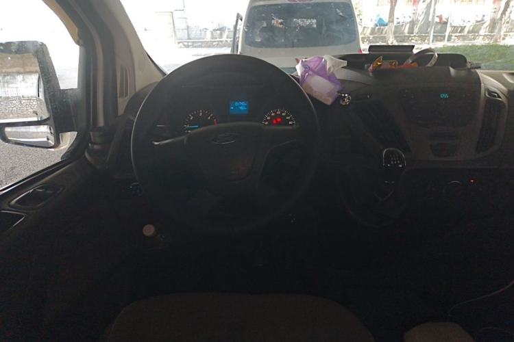 Used Ford Transit 2020 2.0T Diesel Multi-Function Commercial Vehicle Mid-Chassis Low-Roof Design with Dual Rear Doors Emission Standard China V Steering Wheel