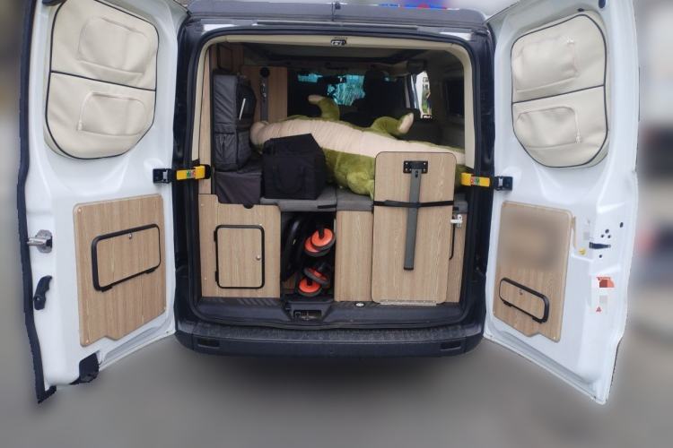 Used Ford Transit  Trunk
