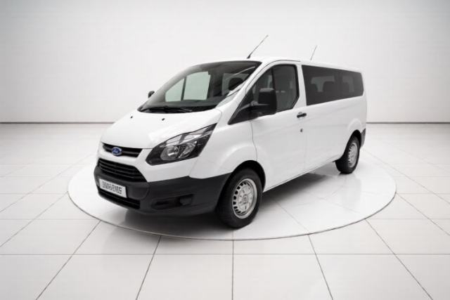 Używany Ford Transit 2020 2.0T Diesel Multi-Function Commercial Vehicle Mid-Chassis Low-Roof Design with Dual Rear Doors Meeting China VI Emission Standards